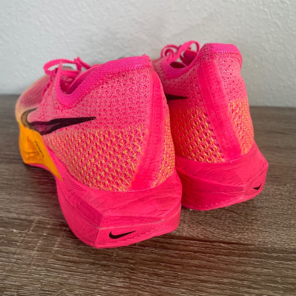 Nike ZoomX Vaporfly Next% 3 Mens 10 Hyper Pink Laser Orange DV4129-600 - Picture 12 of 13